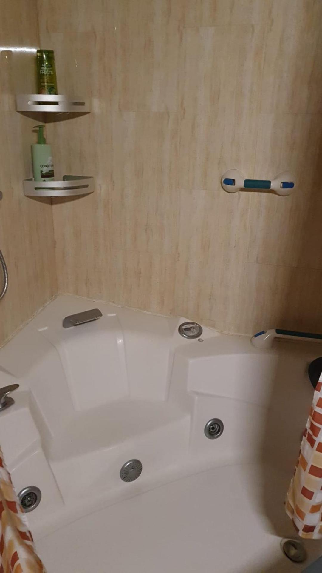 Casa Pinares Hotel Мостолес Екстериор снимка